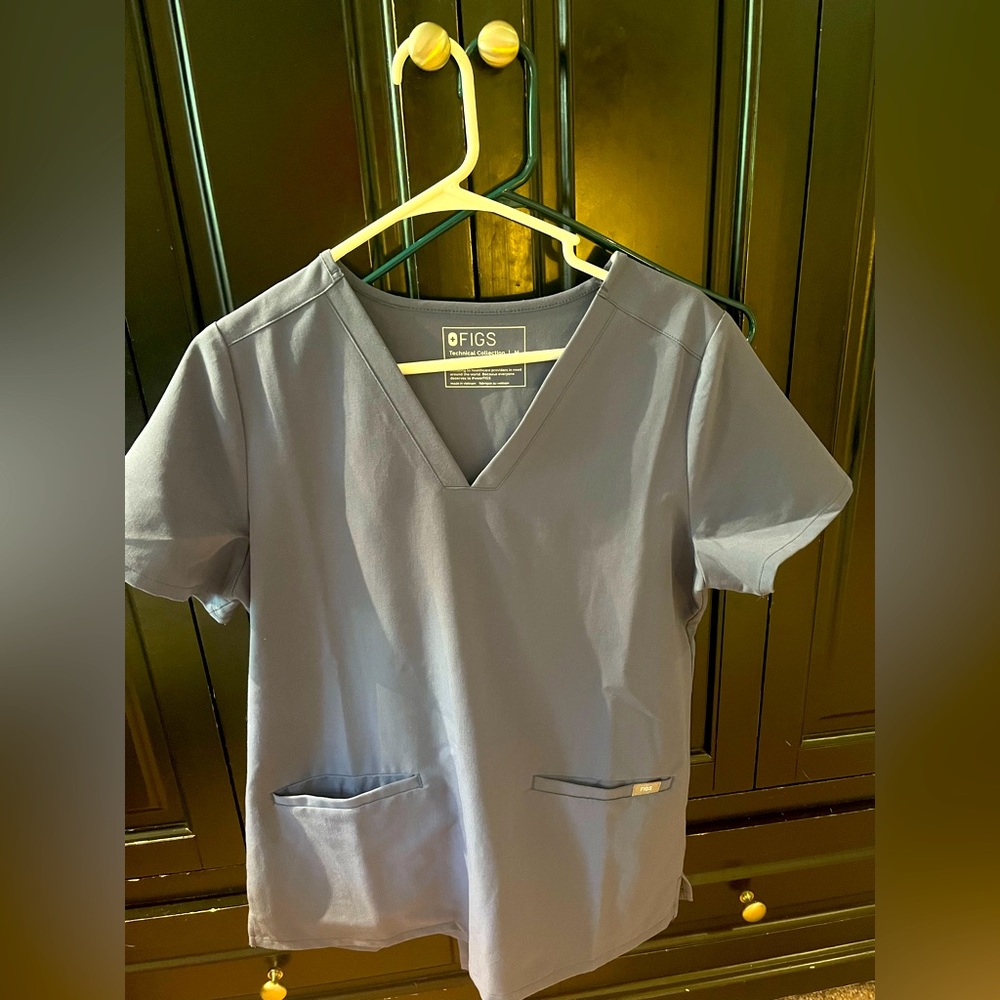Figs space navy scrub set. Medium/ medium petite